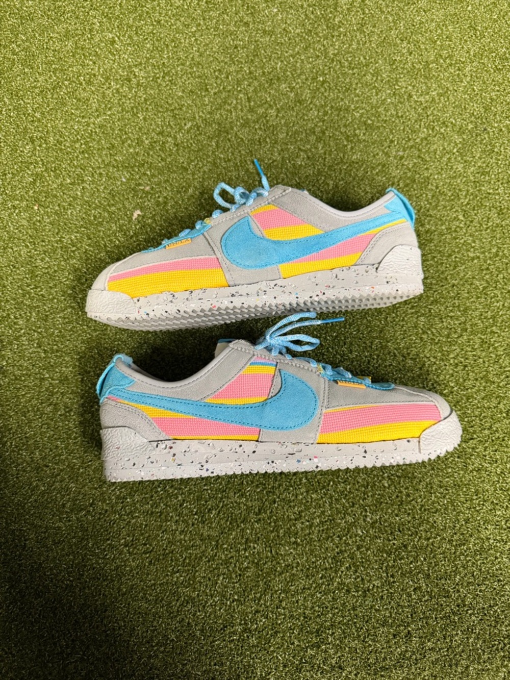 Nike/Union Cortez Low-Top Sneakers in Blue, Pink & Yellow Stripes Size 9 Men’s